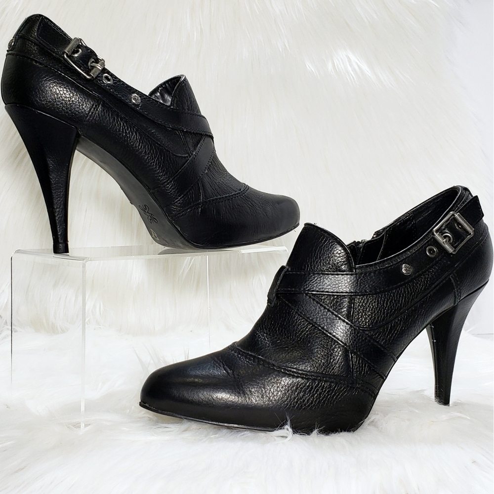 Simply Vera Wang ankle bootie Iris 8.5 moto heel